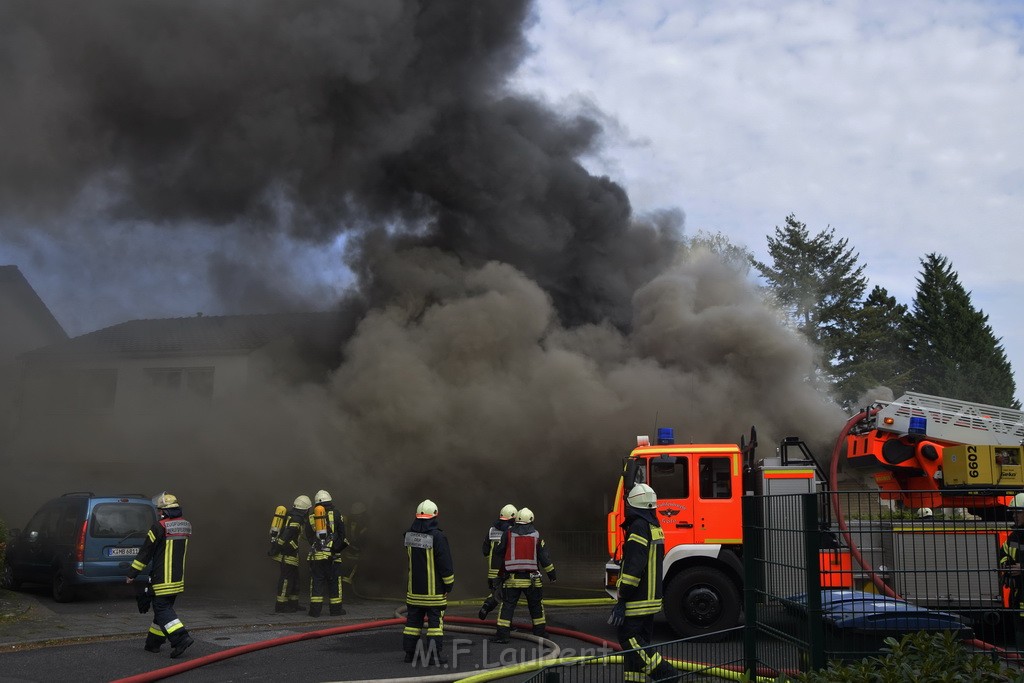 Feuer 2 Y Explo Koeln Hoehenhaus Scheuerhofstr P0170.JPG - Miklos Laubert